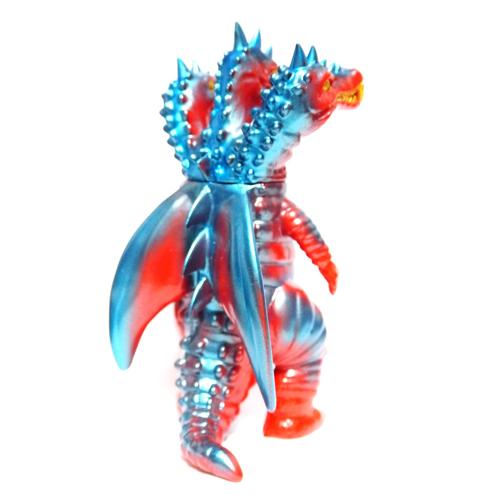 三つ首竜ミドルサイズ 2002年非売品カラー Ver